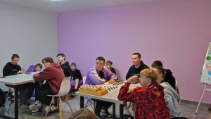 В общежитии на ДЗФС прошла игра про под названием «Огонек знакомств».