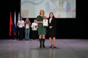 Волонтеры «Искры» Подмосковного политехнического колледжа отмечены наградами в День добровольца.