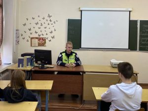 В Подмосковном политехе прошла профилактическая беседа о соблюдении правил дорожного движения