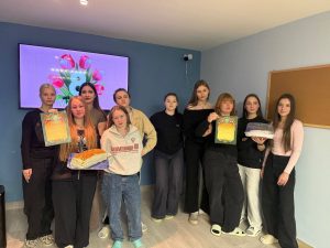 В общежитии Подмосковного политехнического колледжа состоялось яркое мероприятие, приуроченное к Международному женскому дню.