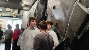 Погружение в историю через экспонаты.