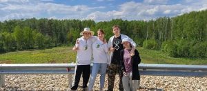 Волонтёры Подмосковного политехнического колледжа приняли участие в акции «Сад памяти» на территории ТКО «Непейно»
