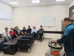 Как изучают Вселенную: студенты Подмосковного политехнического колледжа познакомились с проектом Baikal-GVD
